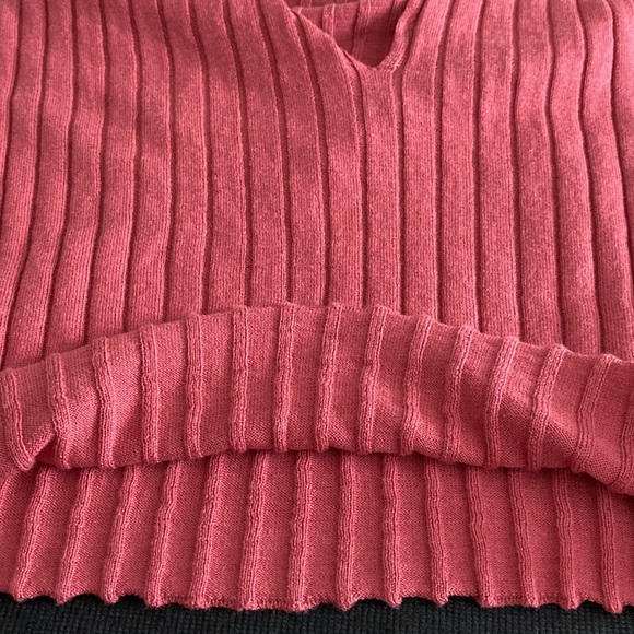 Free People Intimately NWT ribbed short sleeve layering T 3 hook split front - Picture 9 of 12